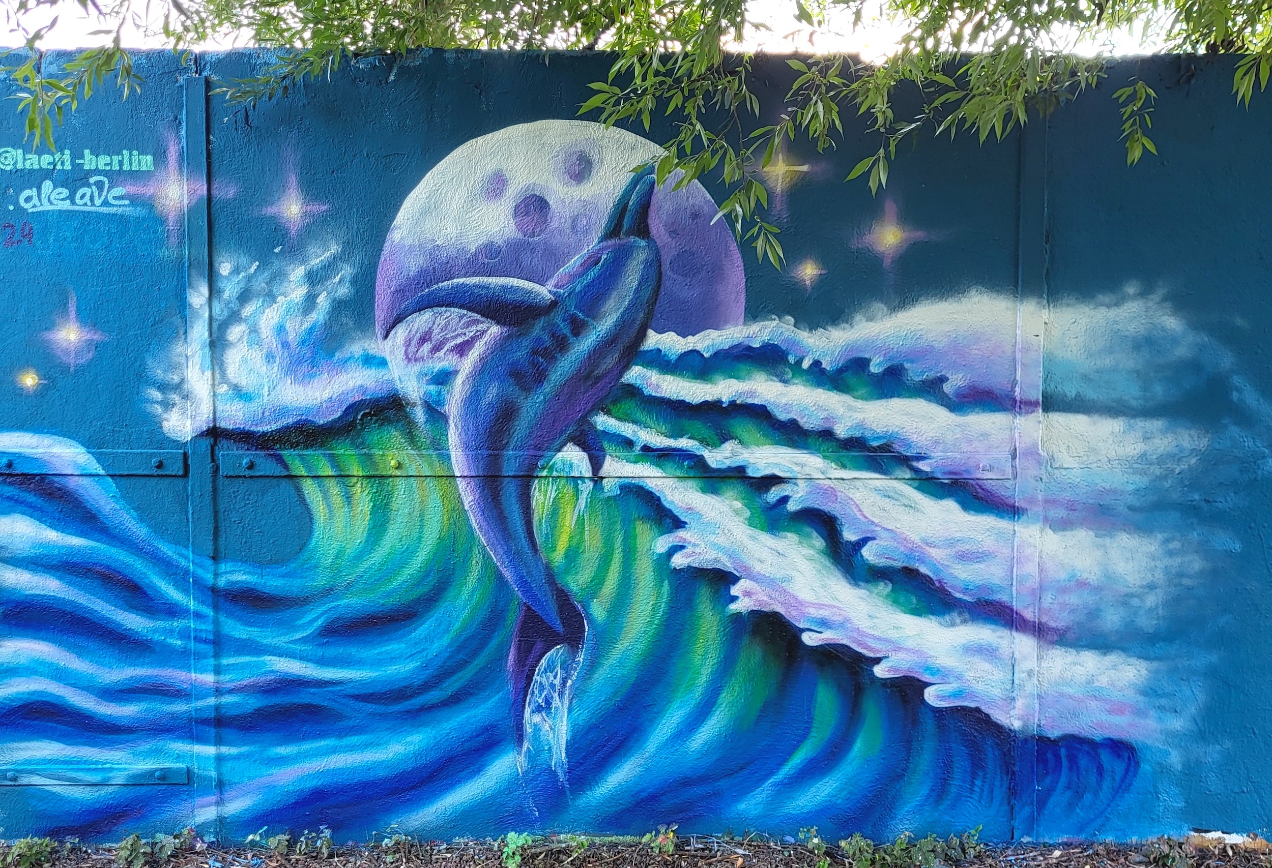 03.08.24- Mural Aleave Collab- Dolphin Moon : Wave Sea, North Side Gallery Berlin - BD